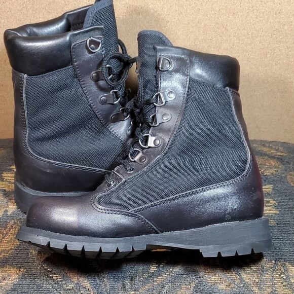 Rocky Boots in Black with Vibram soles and Gore-tex technology